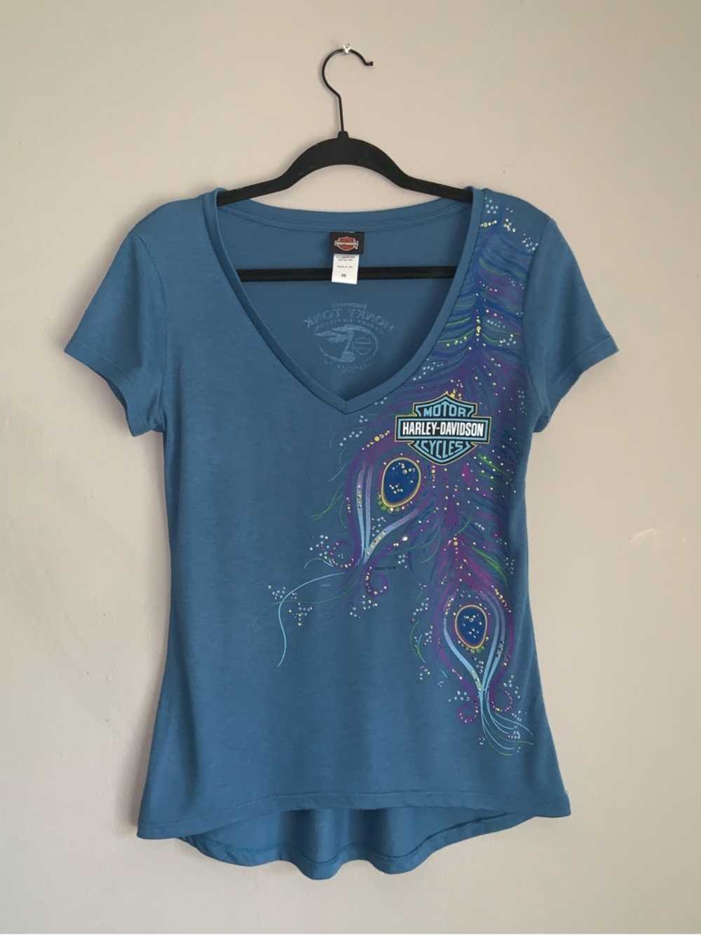Harley-Davidson Blue V-neck T-shirt Rhinestone Peacock Feather Graphic - Size M